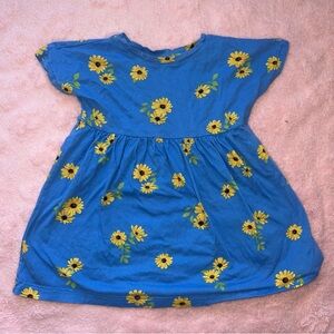 Girls Blue Old Navy Size 5 XS Short Sleeve Sunflower Dress